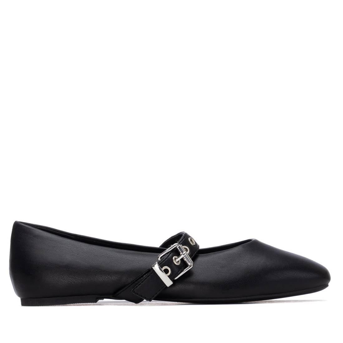 Zapato de mujer plano Xti 14511805