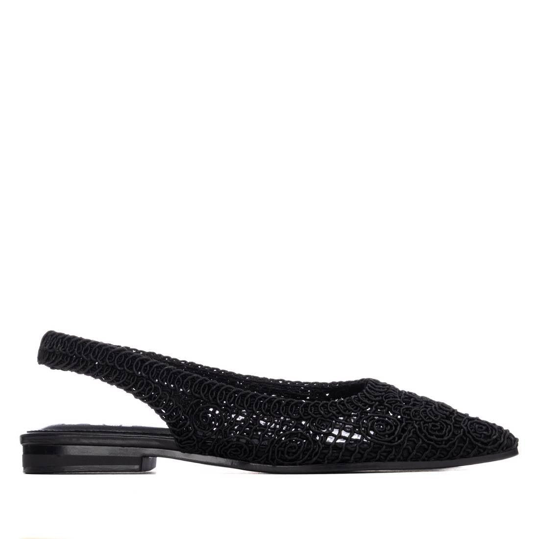 Zapato de mujer plano Xti 14512402