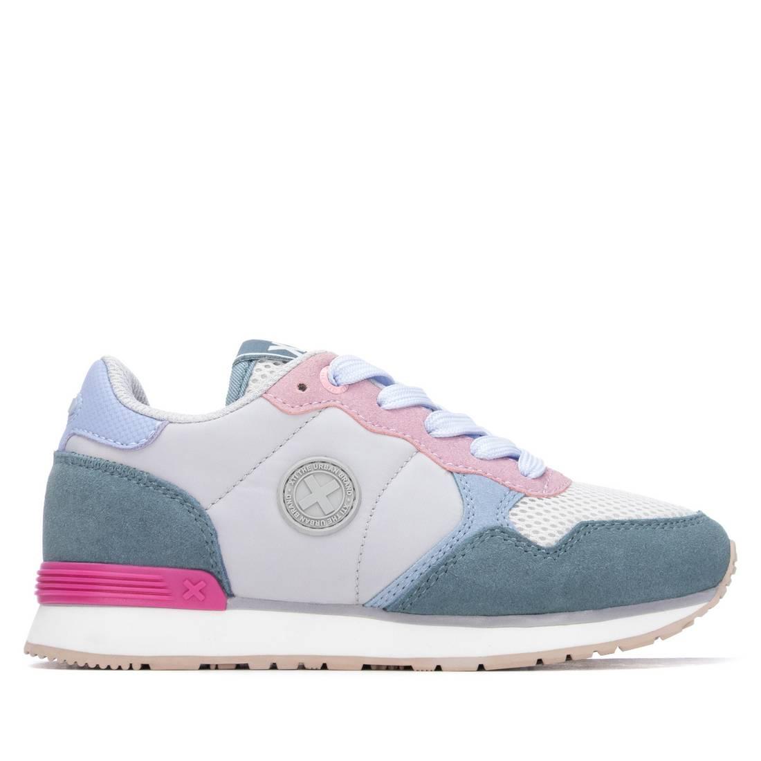 Zapatilla de niña plano Xti kids 15302306