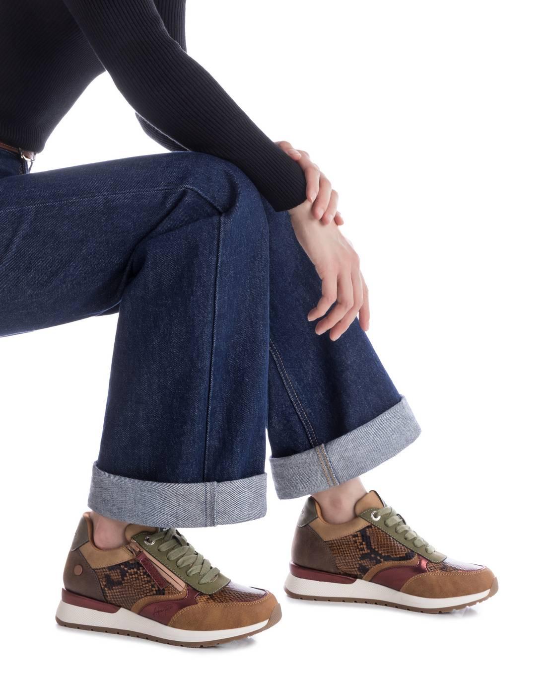 Zapatilla de mujer plano Refresh 17317701