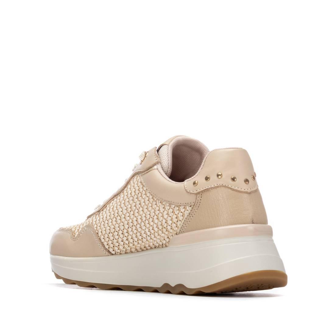 Zapatilla de mujer con cuña Carmela 16323901