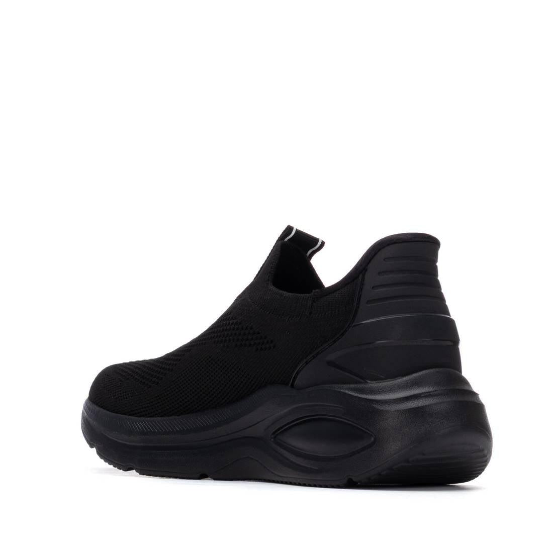 Zapatilla de mujer plano Xti 14537504