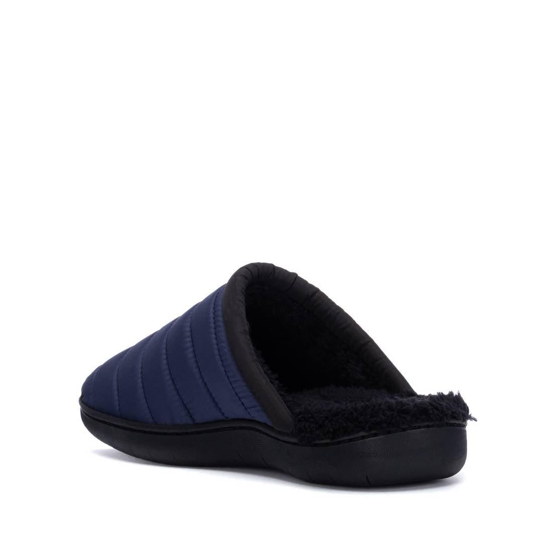 Slipper de hombre plano Xti basic 13056202