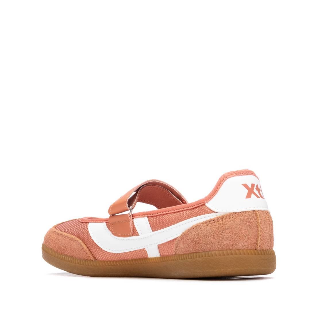 Zapatilla de mujer plano Xti 14505605