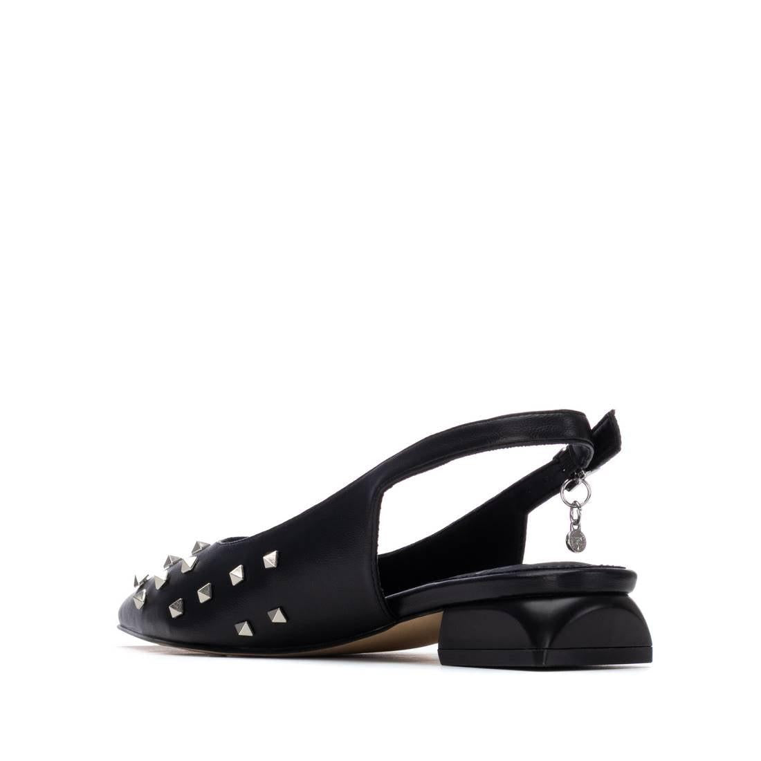 Zapato de mujer plano Xti 14527501
