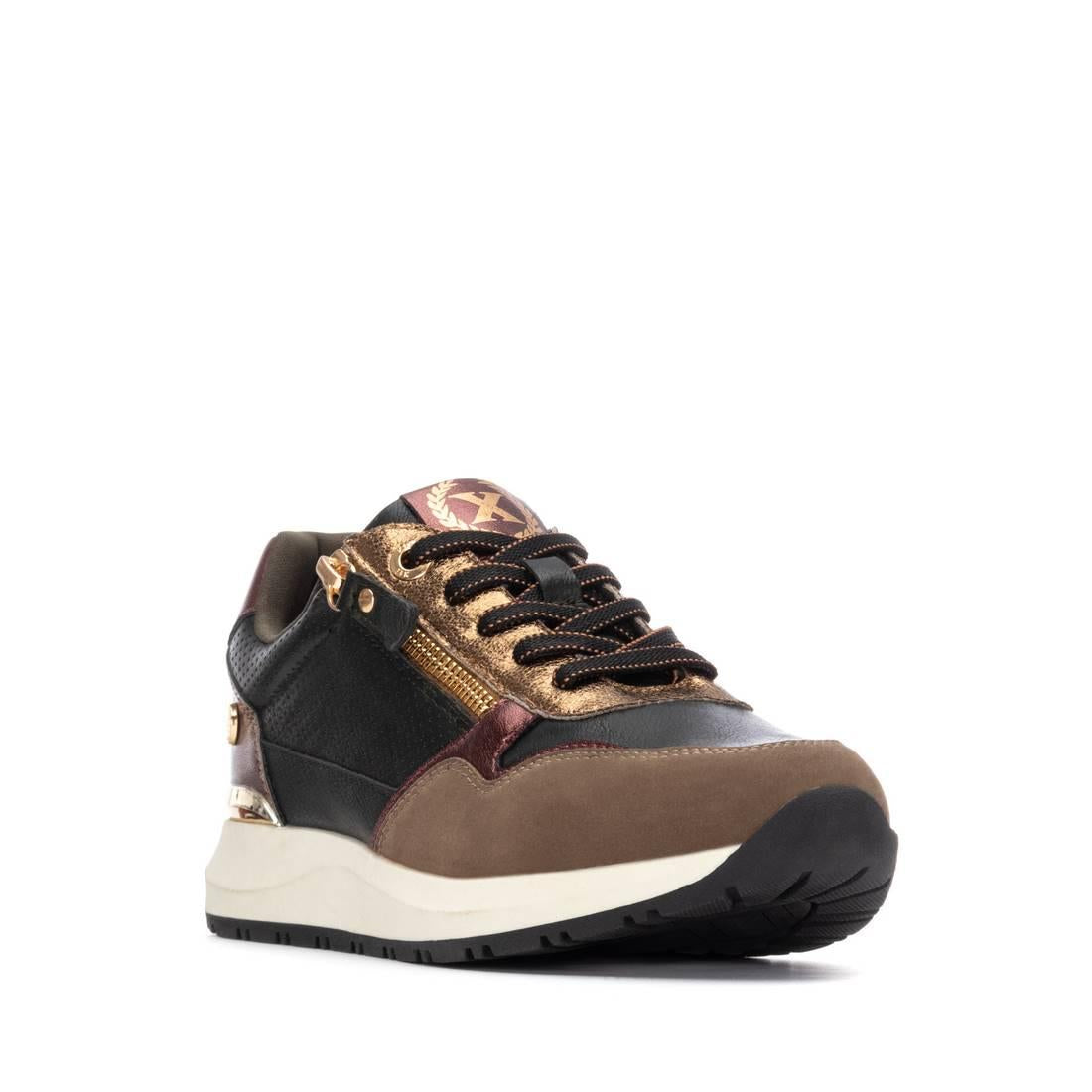 Zapatilla de mujer plano Xti 14421803
