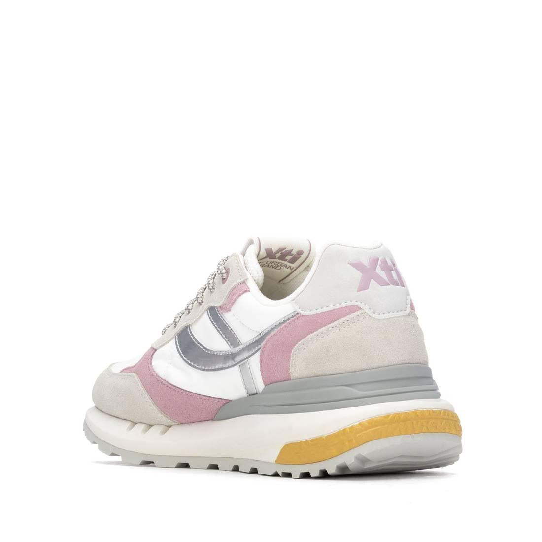 Zapatilla de mujer plano Xti 14540508