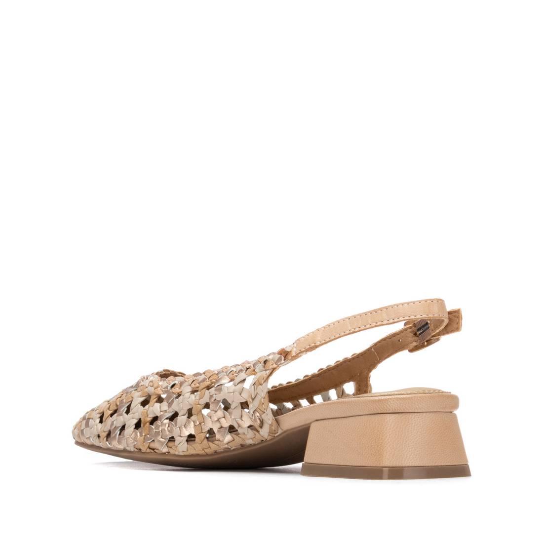 Zapato de mujer con tacón Carmela 16218509