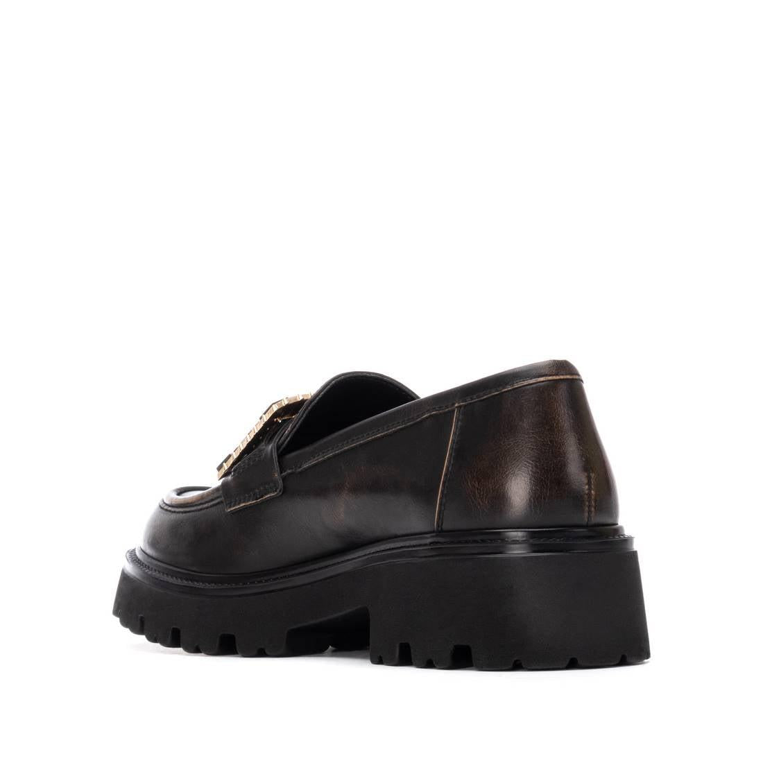 Zapato de mujer plano Xti 14442901
