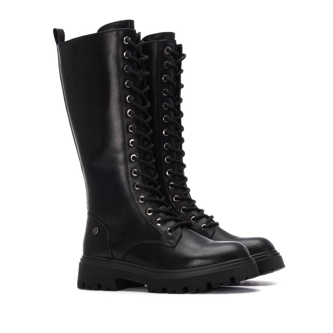 Bota de mujer plano Xti 14465601