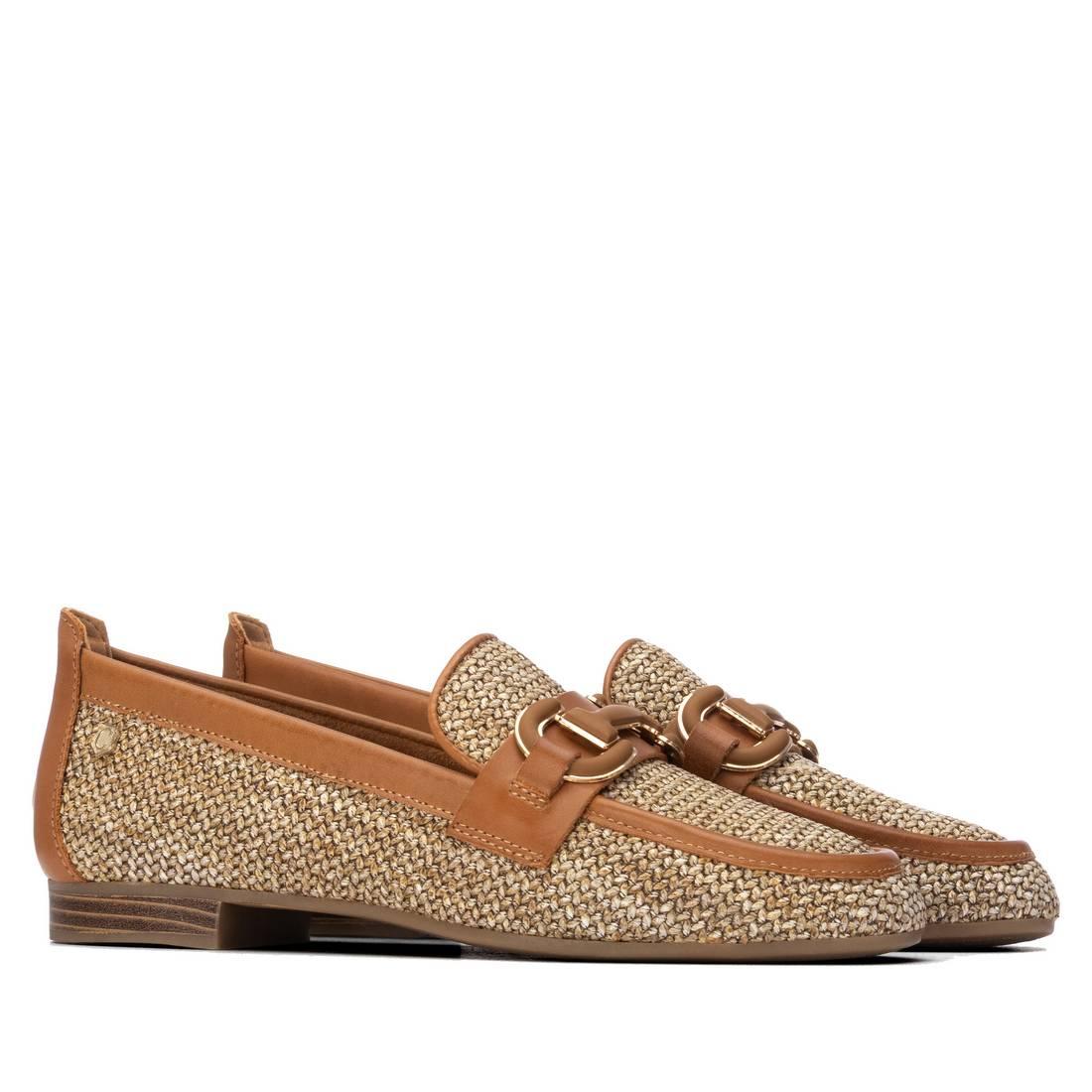 Zapato de mujer plano Carmela 16321901