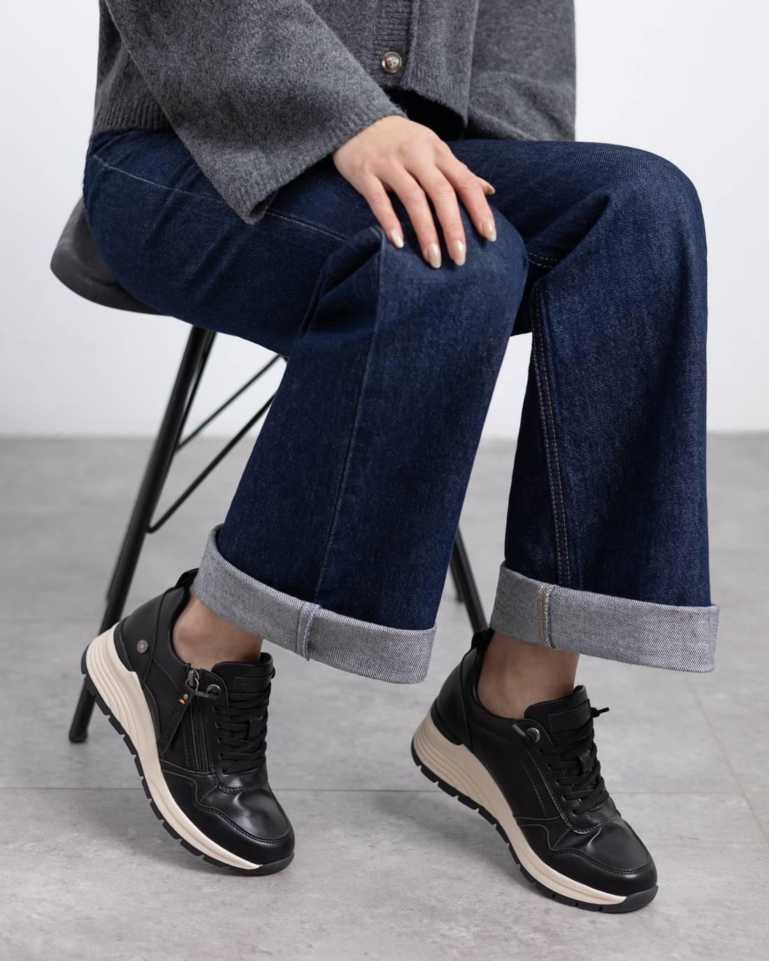 Zapatilla de mujer con cuña Refresh 17293804