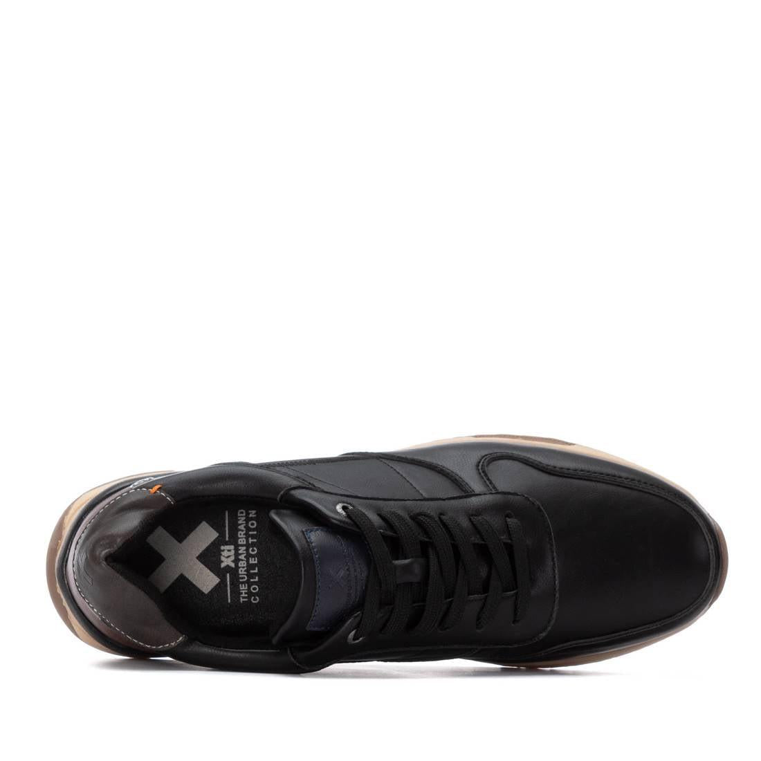 Zapato de hombre plano Xti 14455701