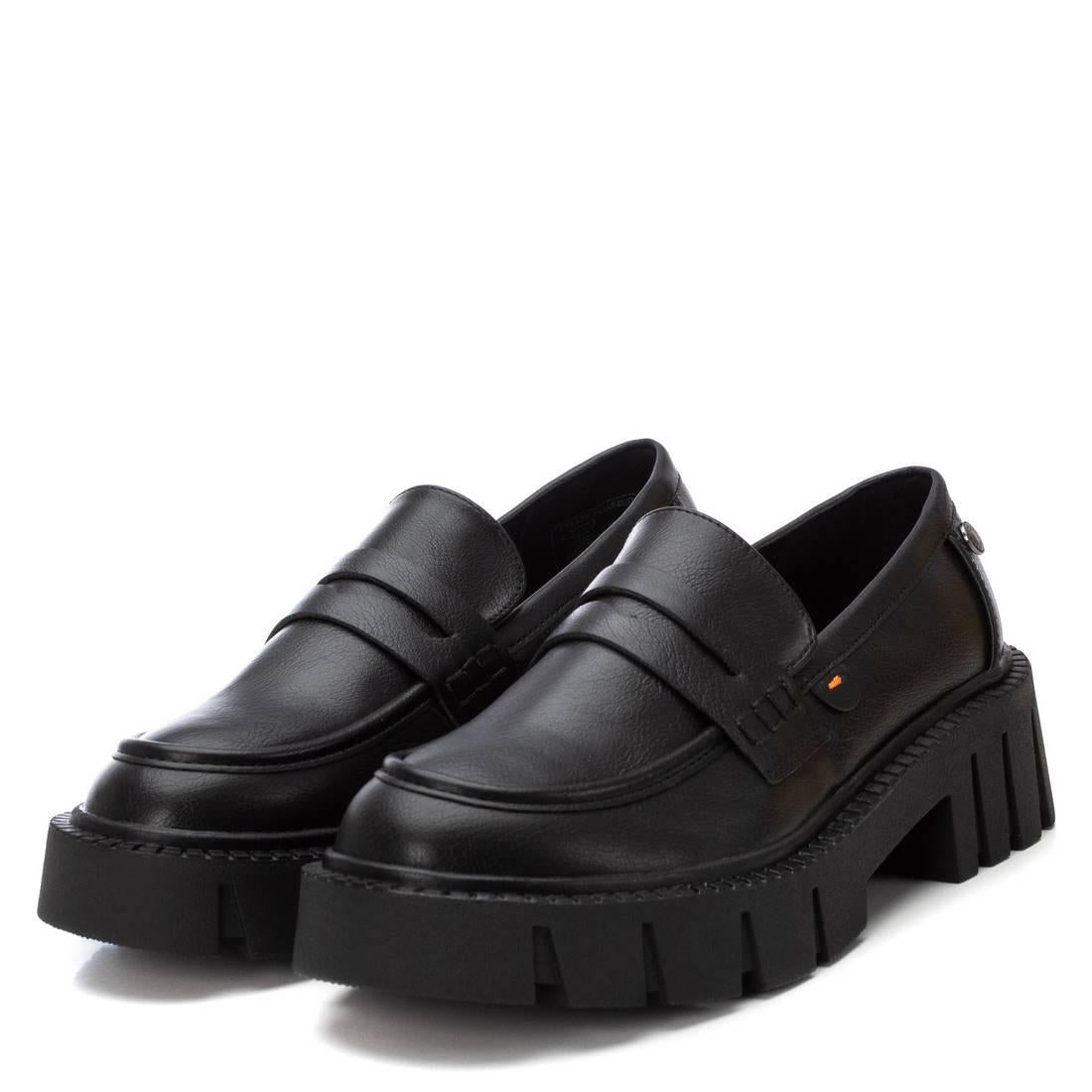 ZAPATO DE MUJER REFRESH 17232503