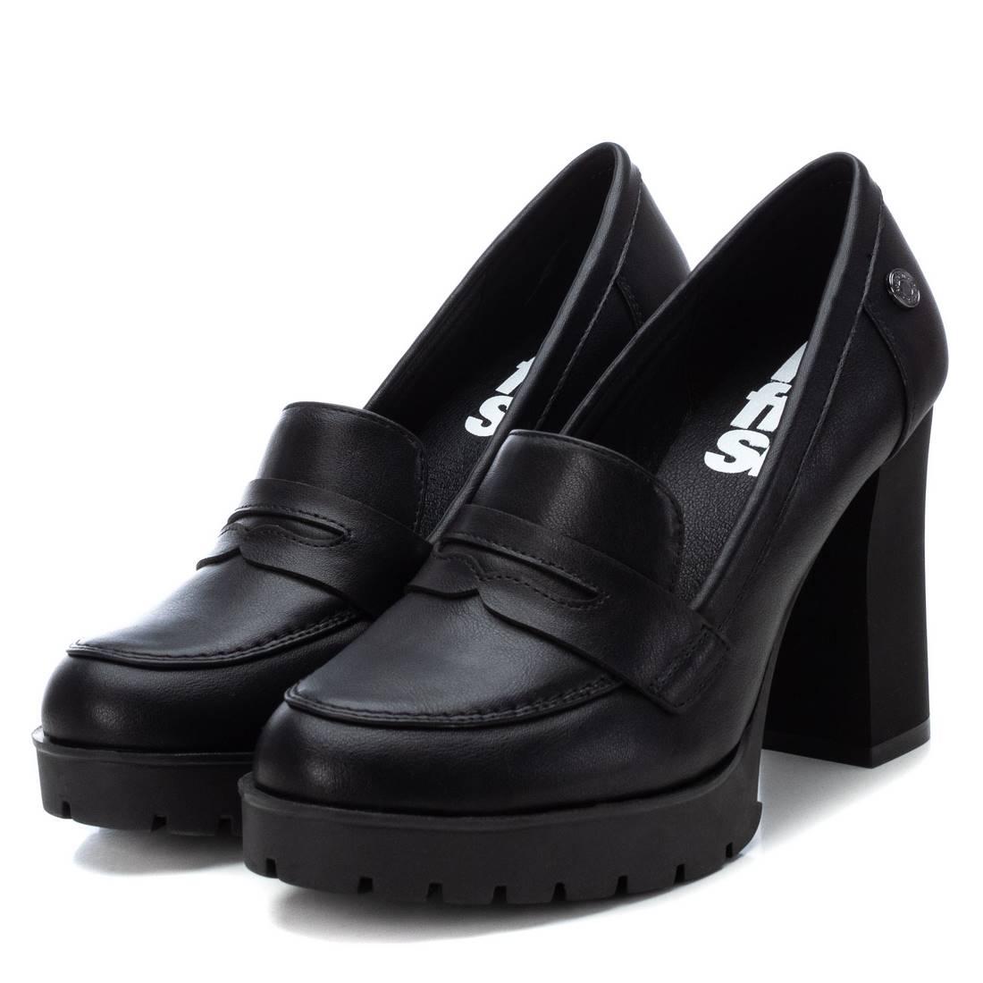 ZAPATO DE MUJER REFRESH 17225401