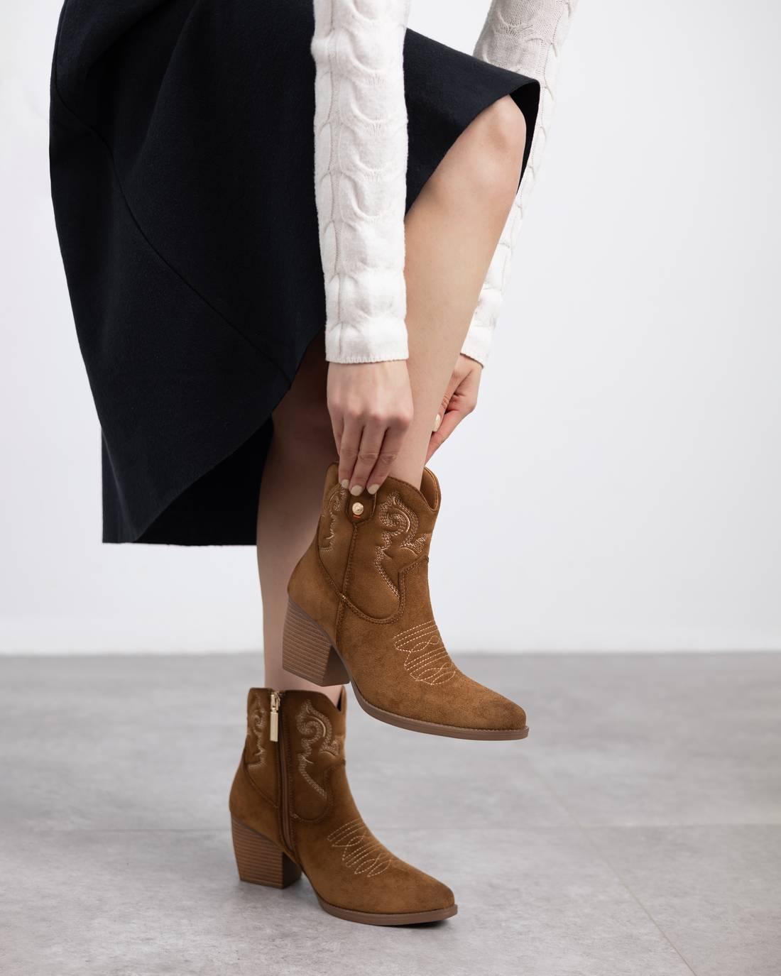 Botin de mujer con tacón Refresh 17301401
