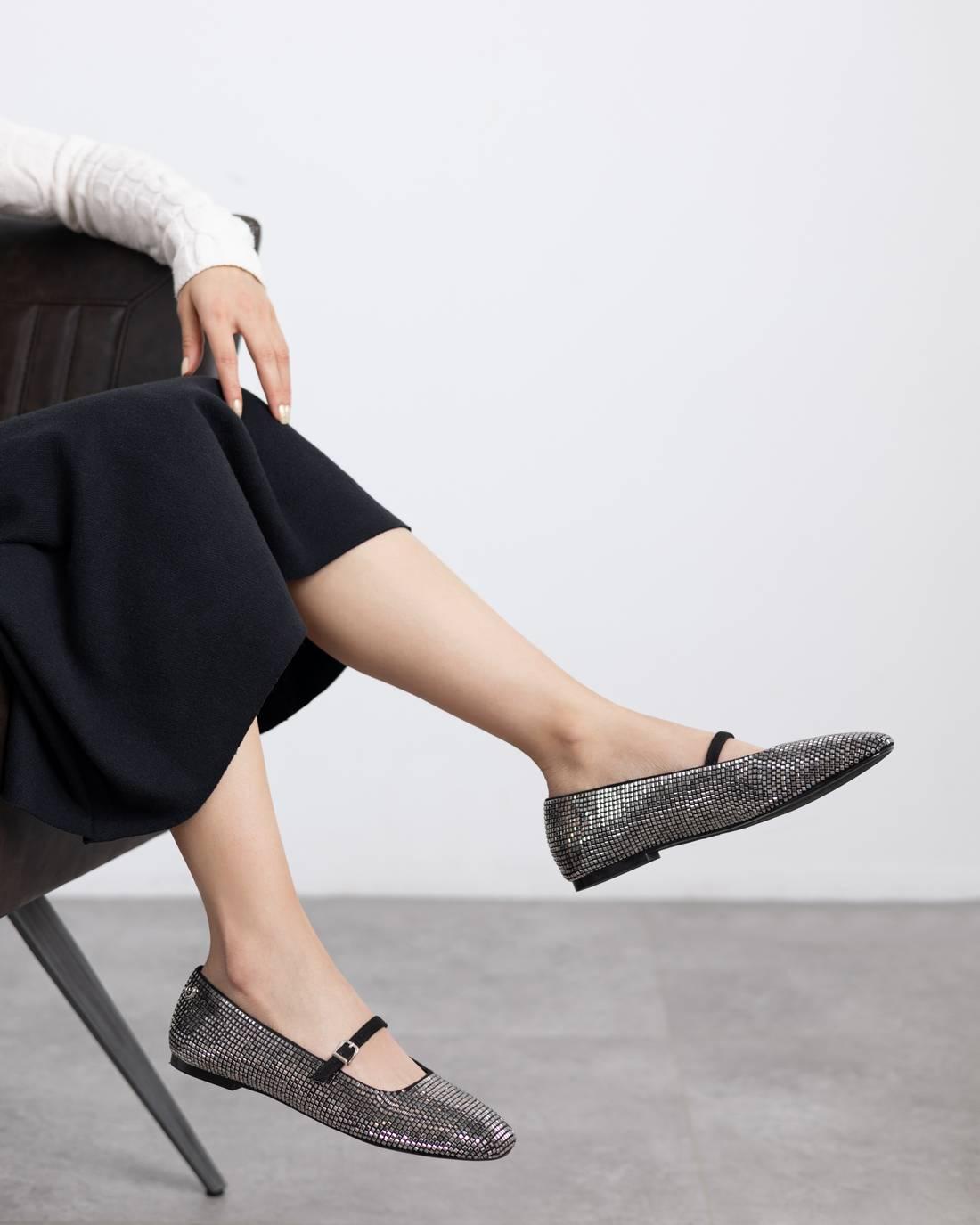 Zapato de mujer plano Xti 14470001