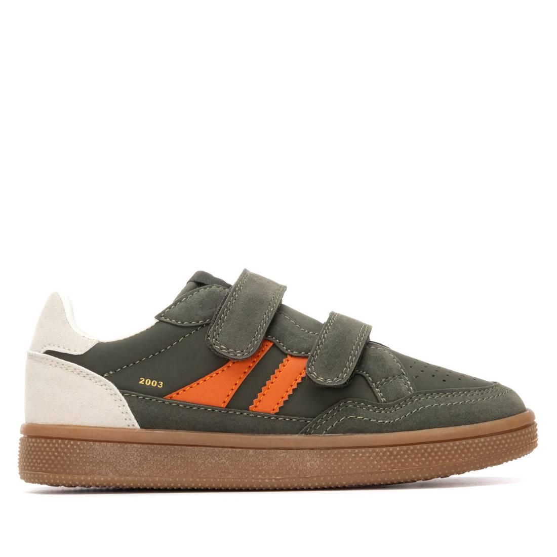 Zapatilla de niña plano Xti kids 15140801