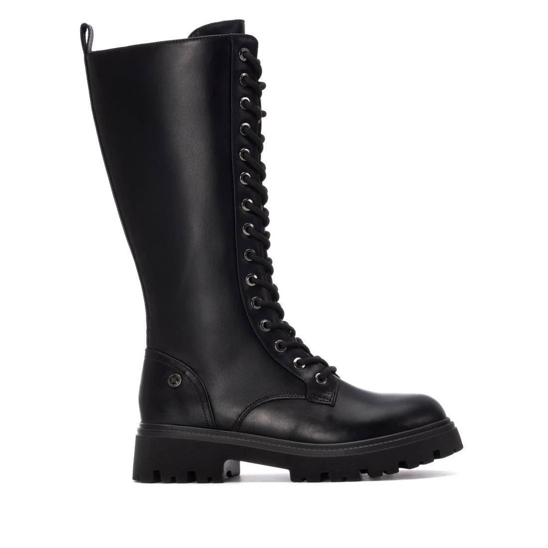 Bota de mujer plano Xti 14465601
