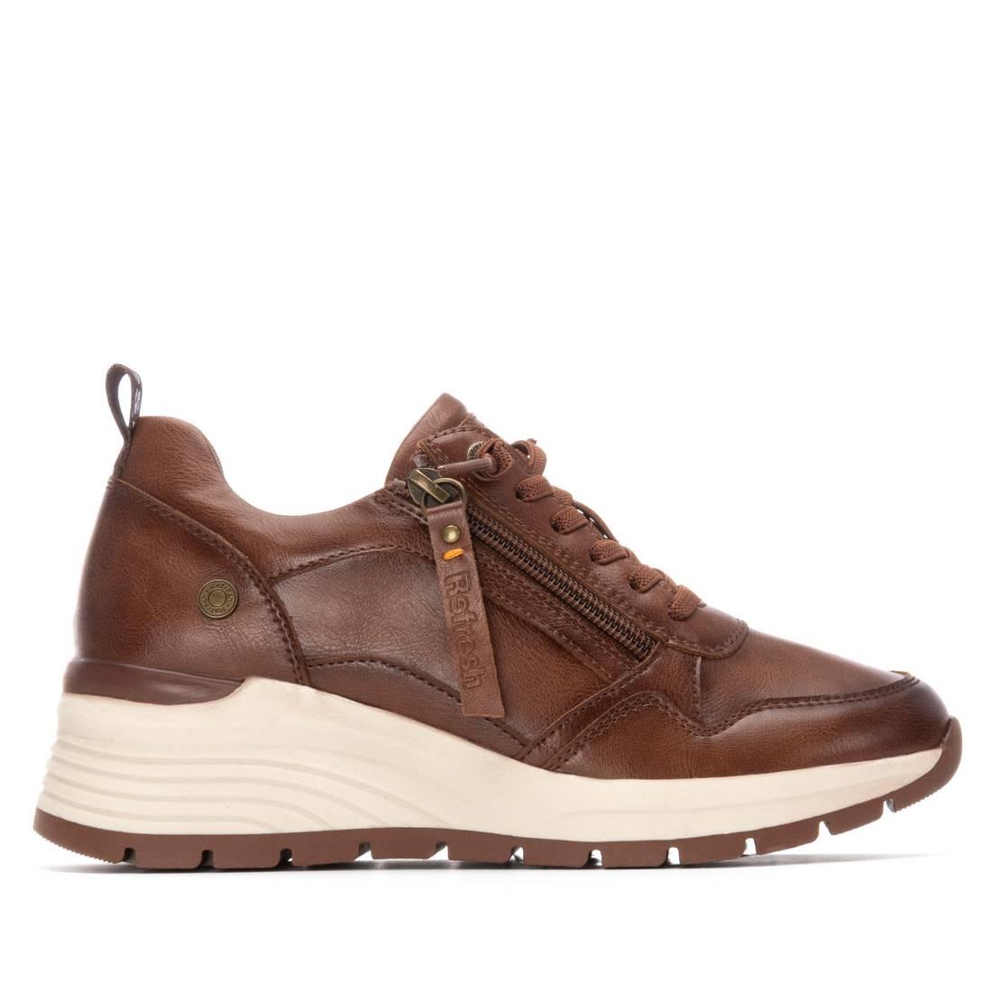 Zapatilla de mujer con cuña Refresh 17293802