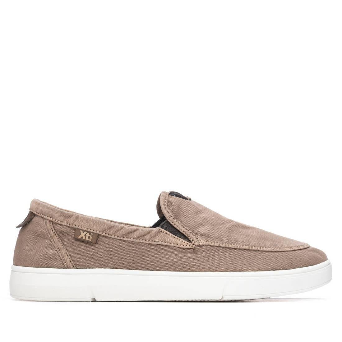 Zapato de hombre plano Xti 14574003