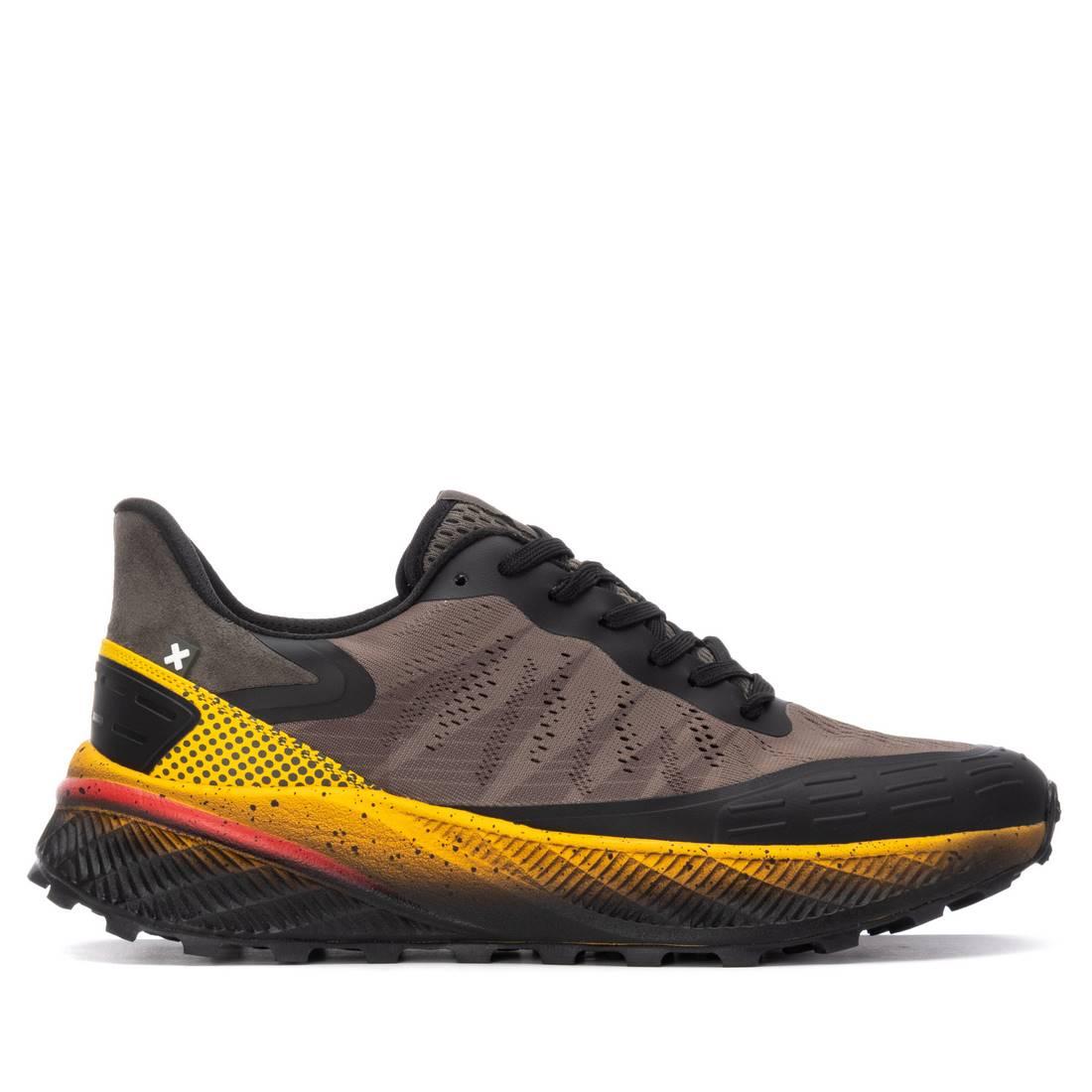 Zapatilla de hombre plano Xti 14471304