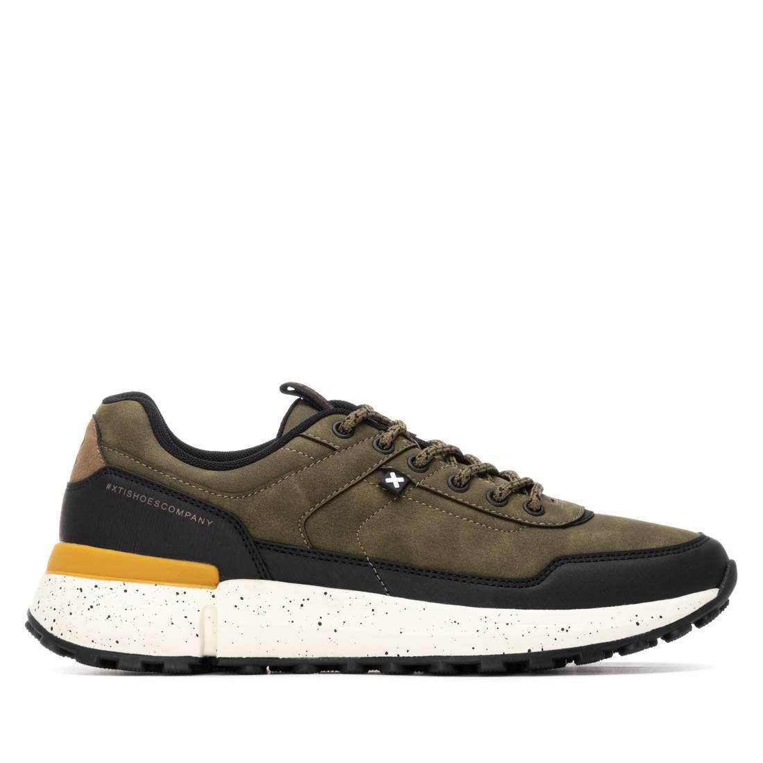 Zapatilla de hombre plano Xti 14469301