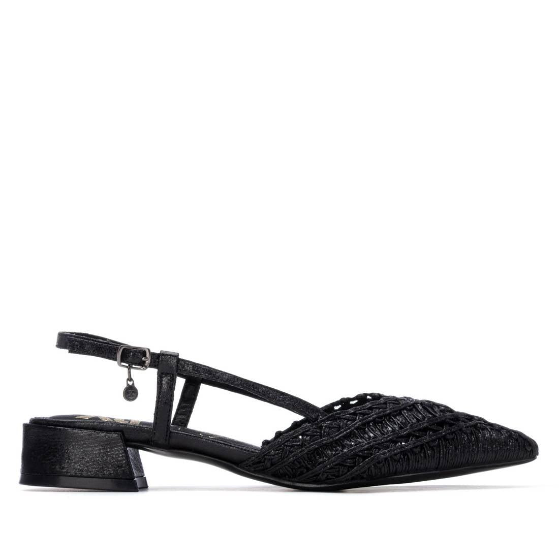 Zapato de mujer plano Xti 14502902