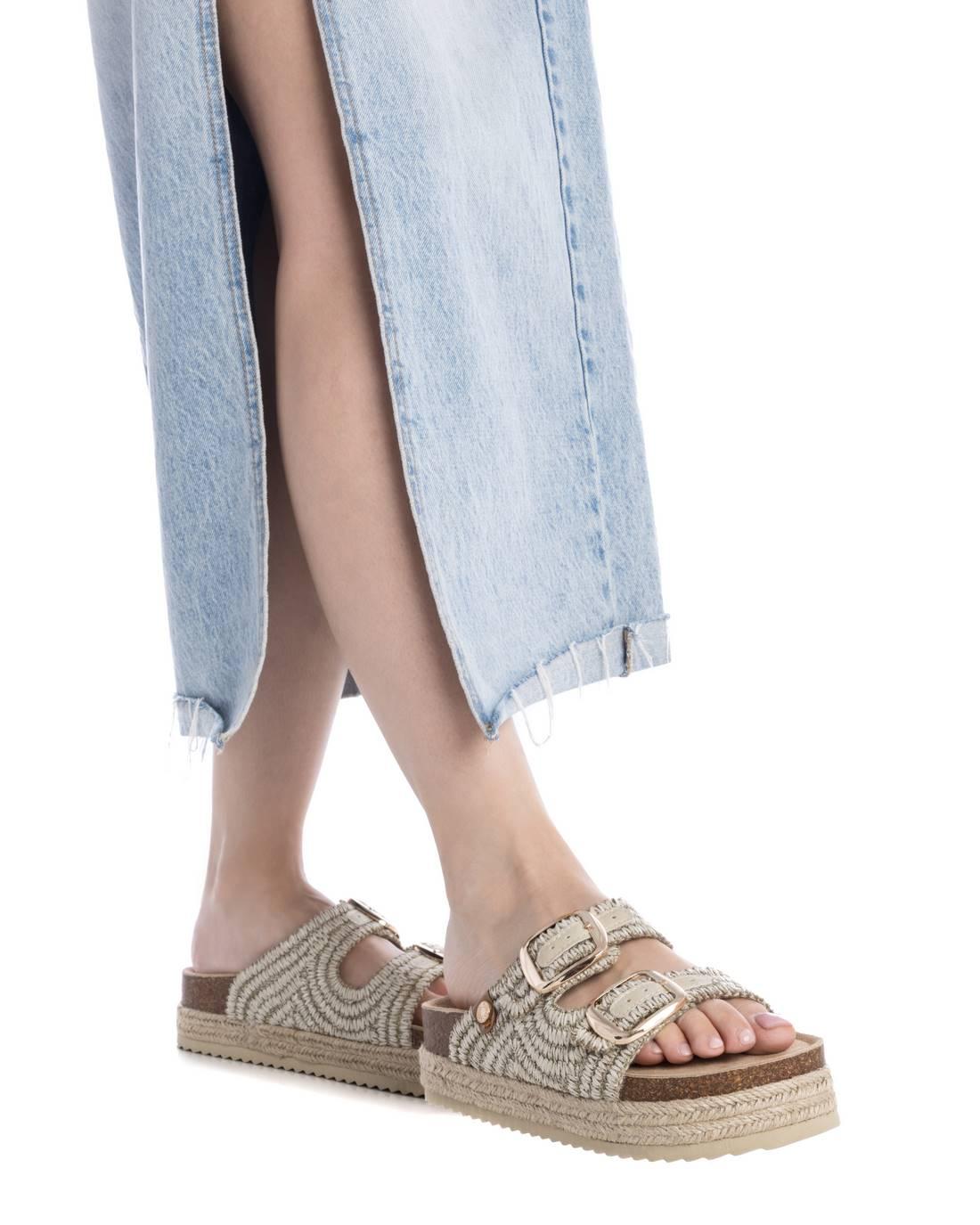 Sandalia de mujer Refresh 17272001