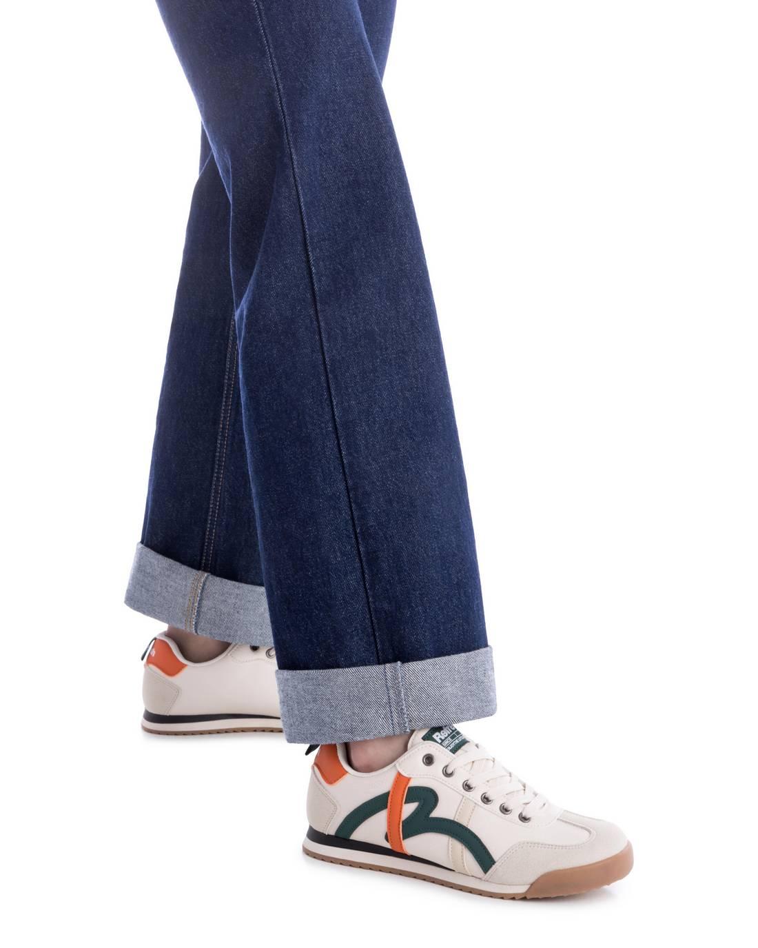 Zapatilla de mujer plano Refresh 17310102
