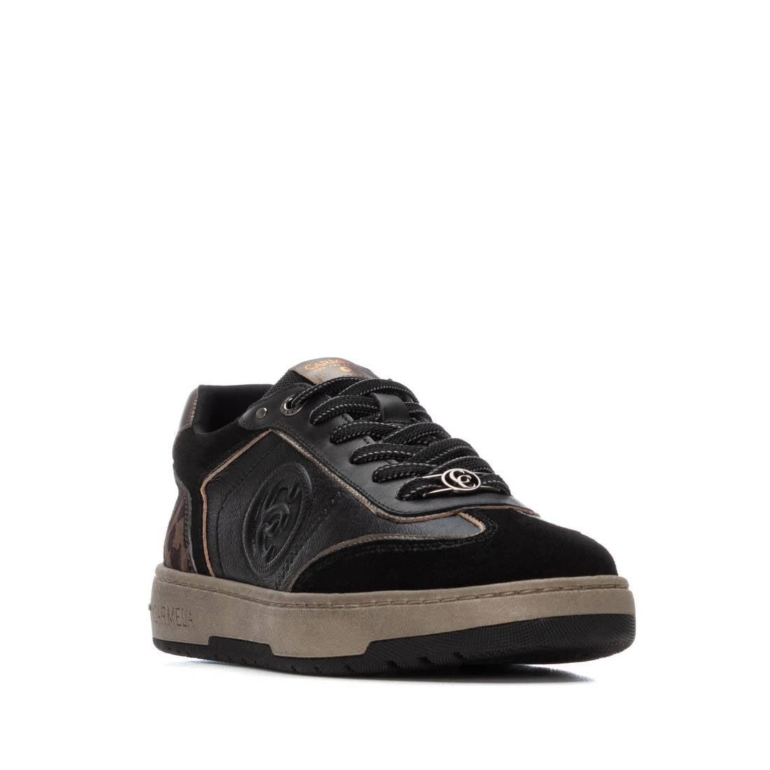 Zapatilla de mujer plano Carmela 16250401