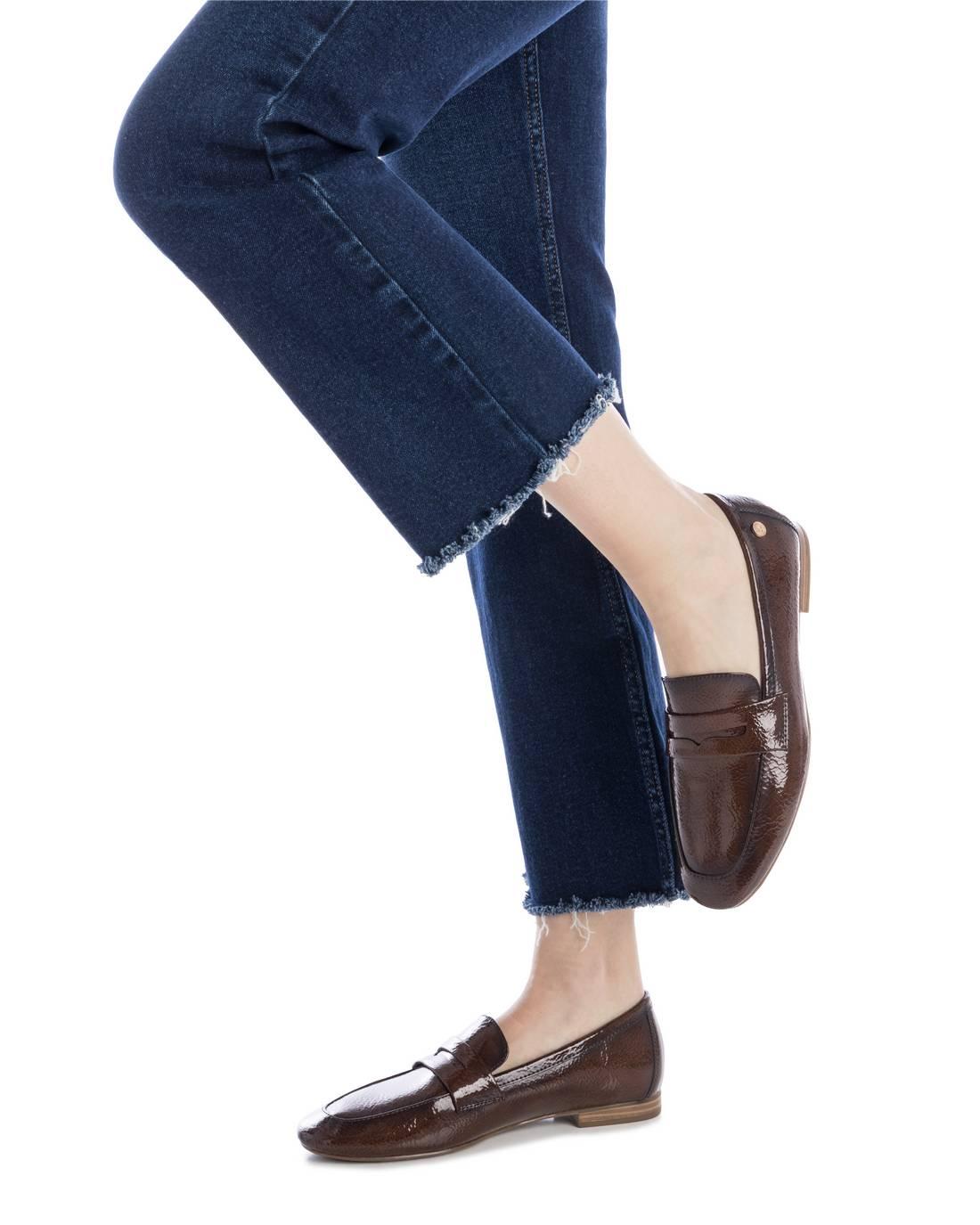 Zapato de mujer plano Xti 14424402