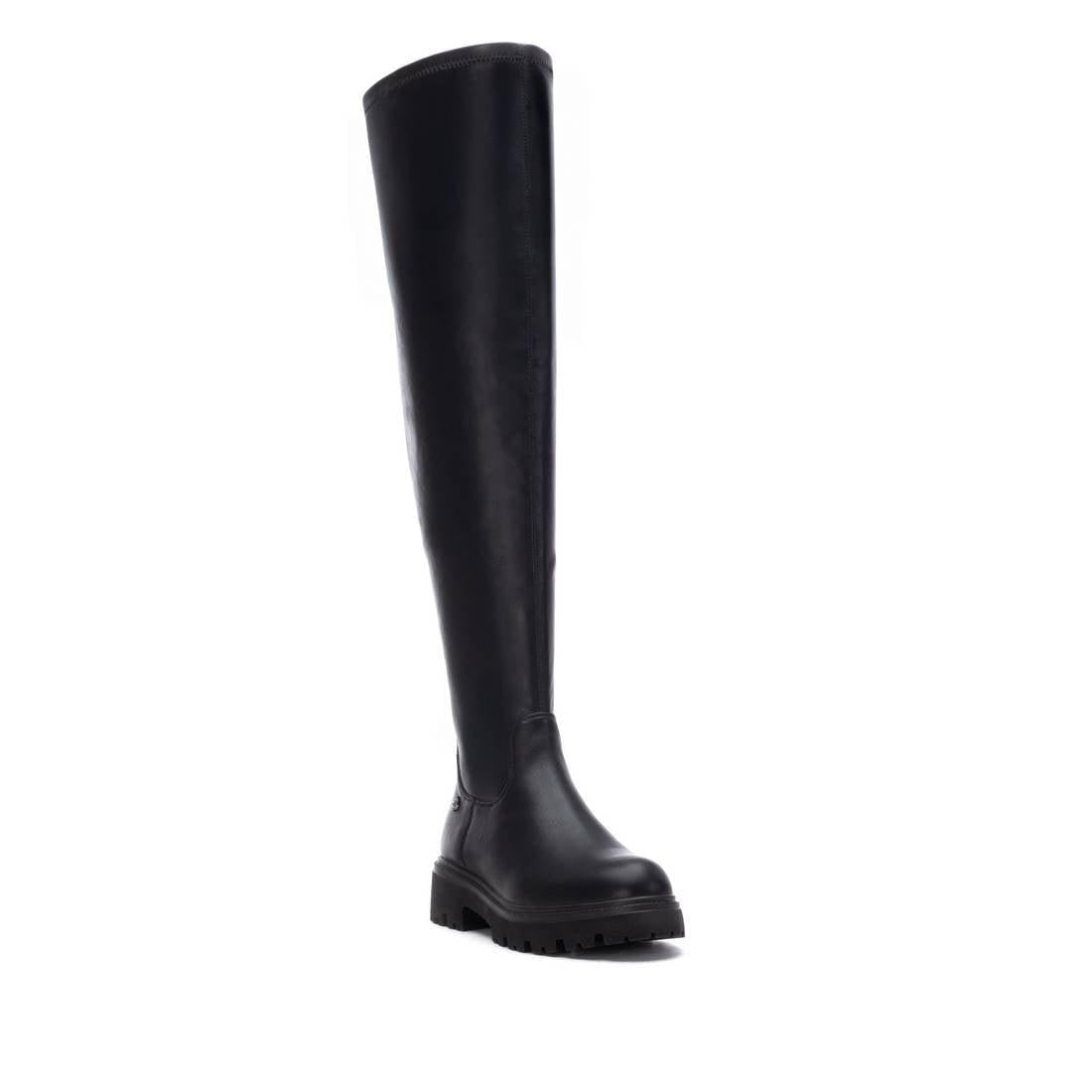 Bota de mujer plano Xti 14439201