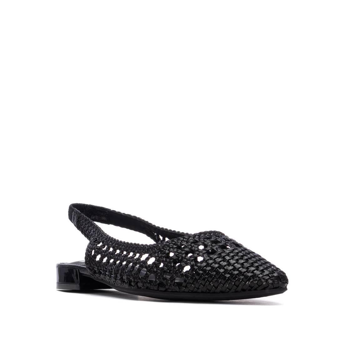 Zapato de mujer plano Xti 14530004