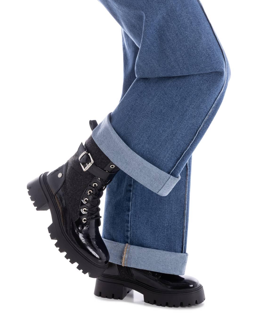 Botin de mujer plano Xti 14466902