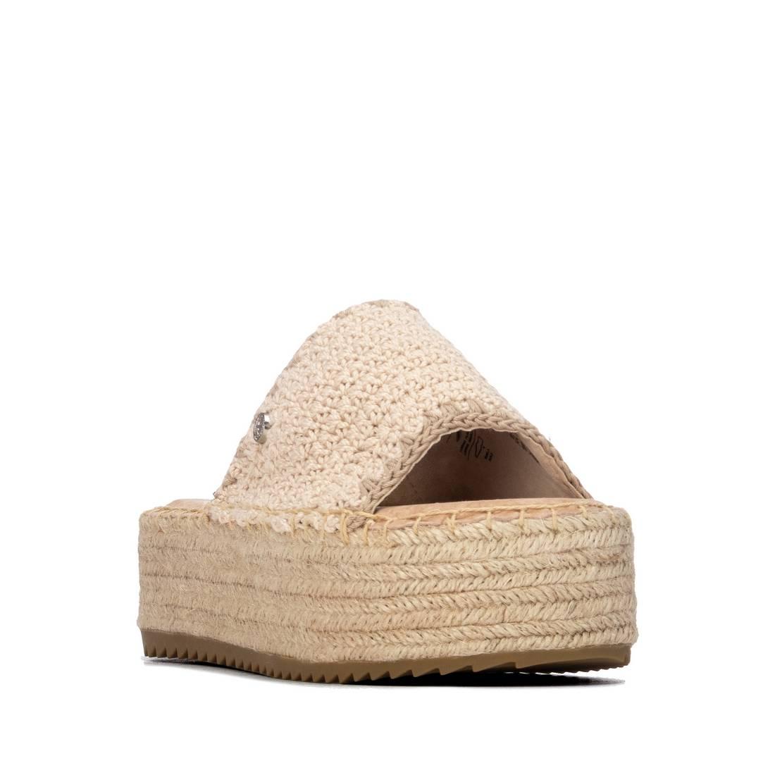 Sandalia plana para mujer Xti 14507902