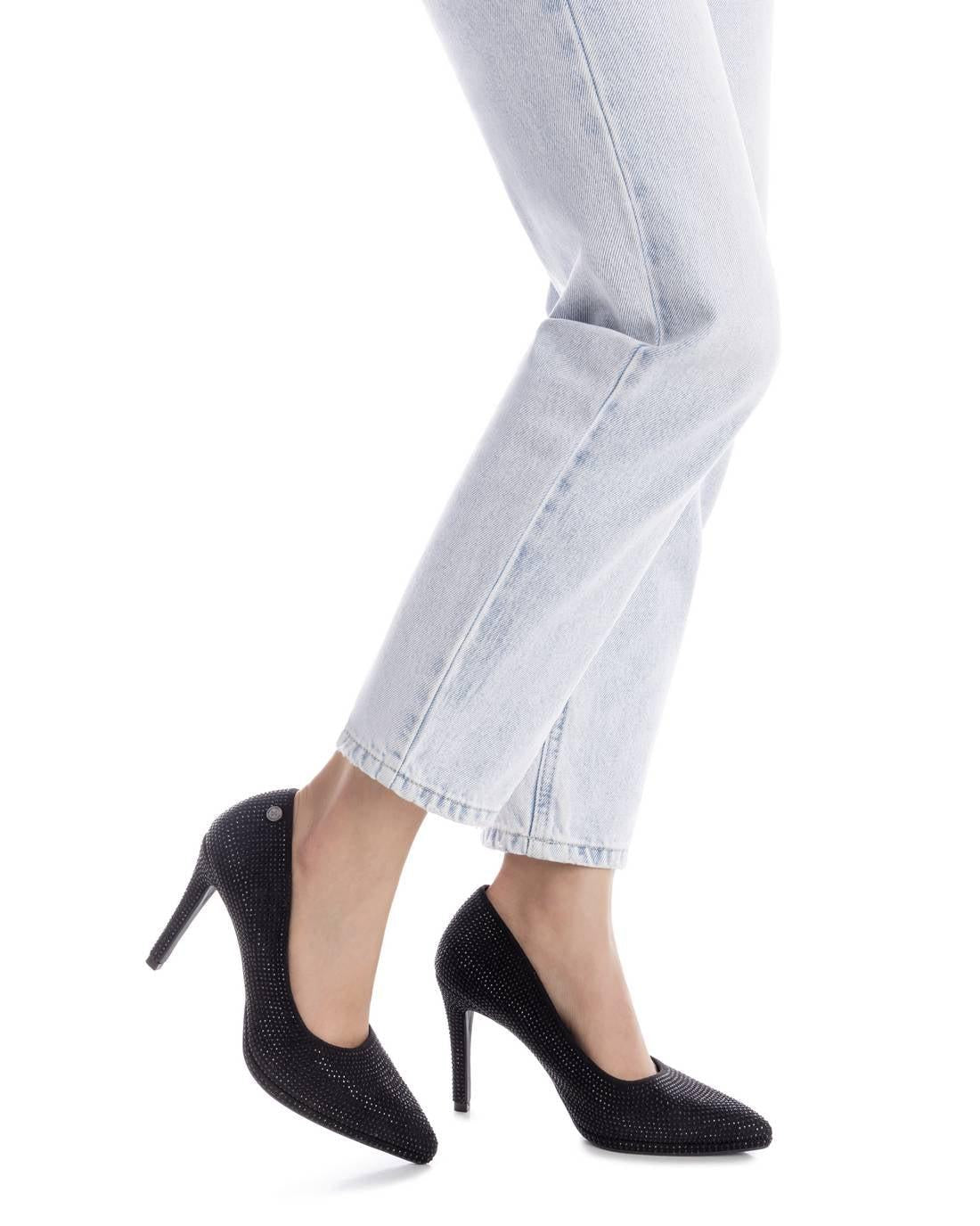 Zapato de mujer con tacón Xti 14424702