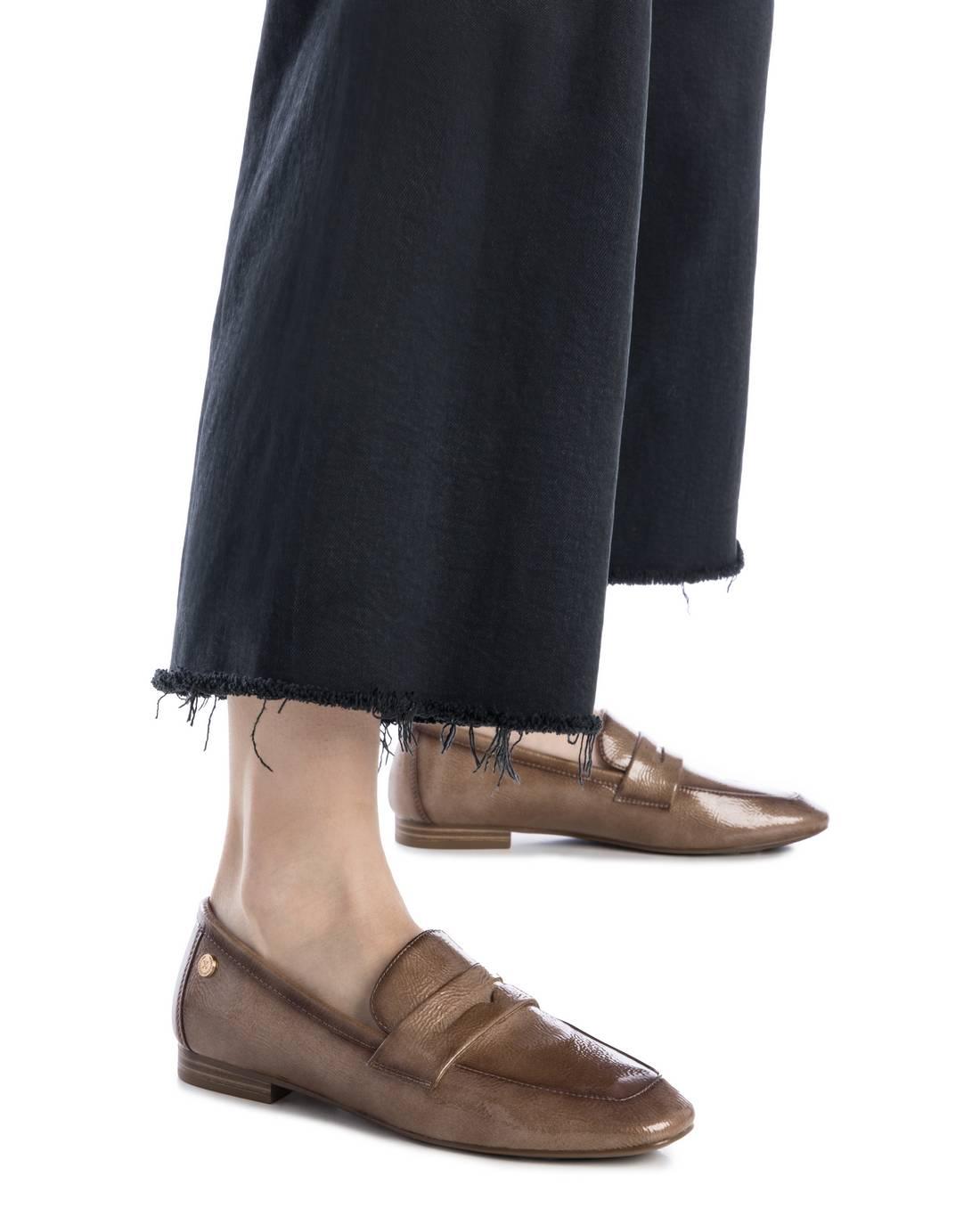 Zapato de mujer plano Xti 14424403