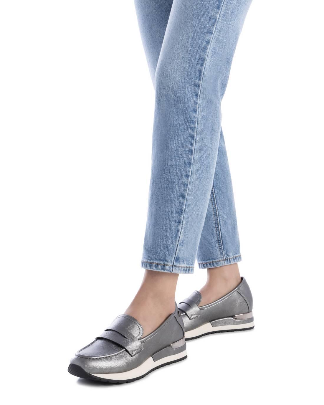 Zapato de mujer plano Xti 14440802