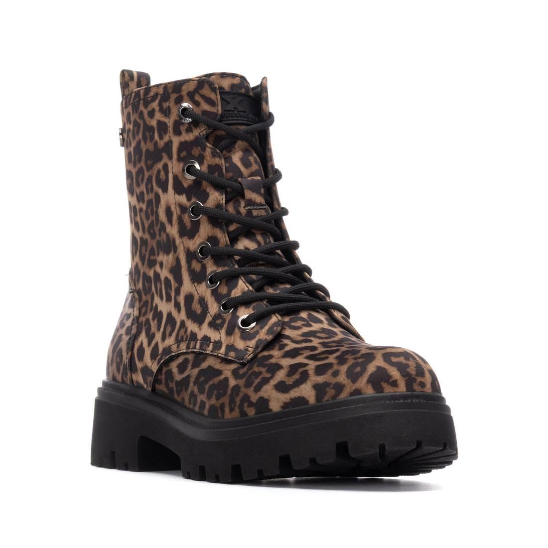 Botin de mujer plano Xti 14465802
