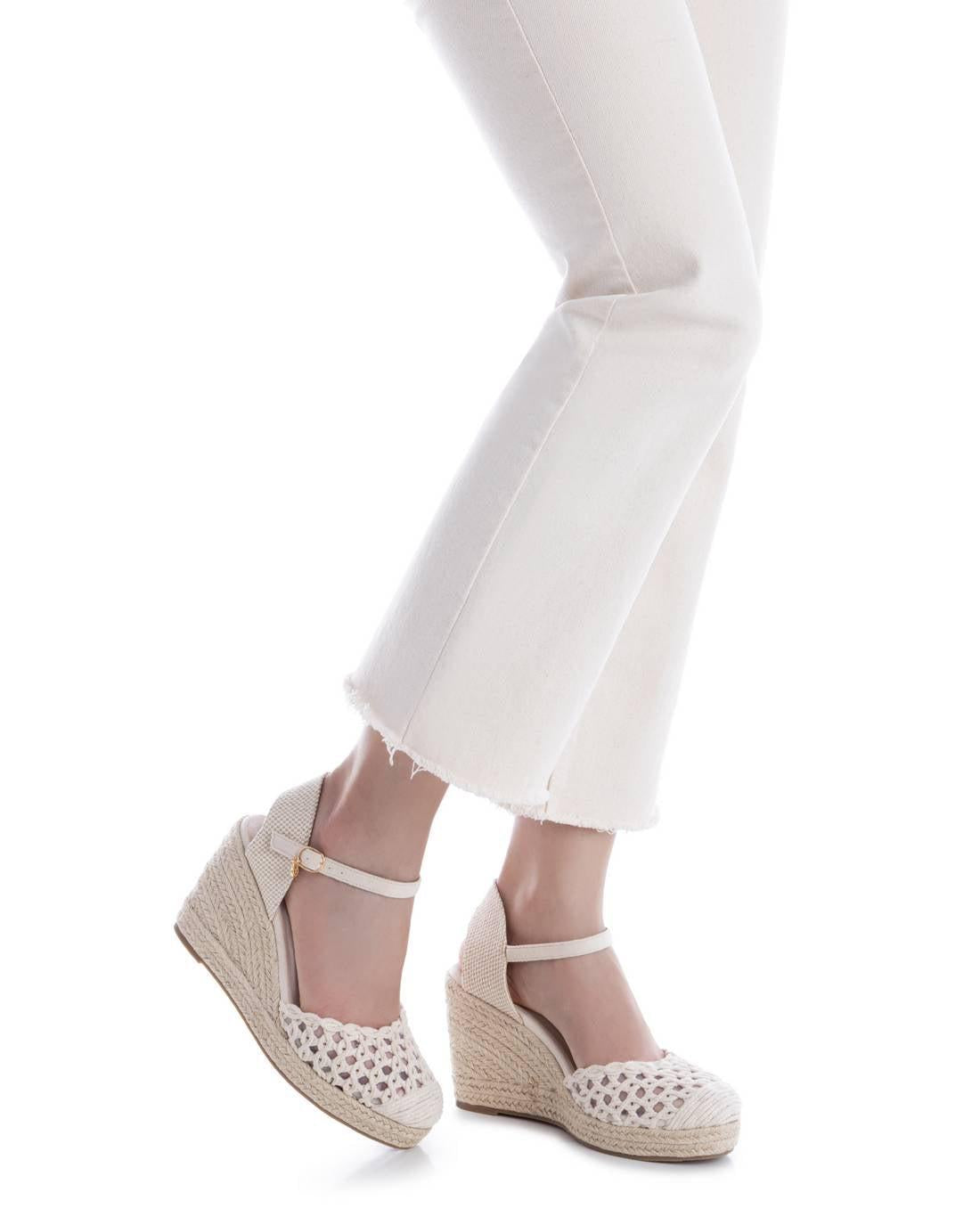 Zapato de mujer con cuña Xti 14534802