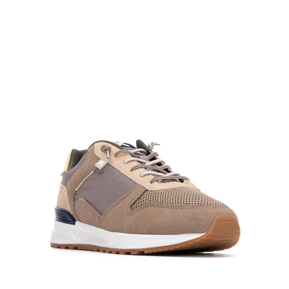 Zapatilla de hombre plano Xti 14414703