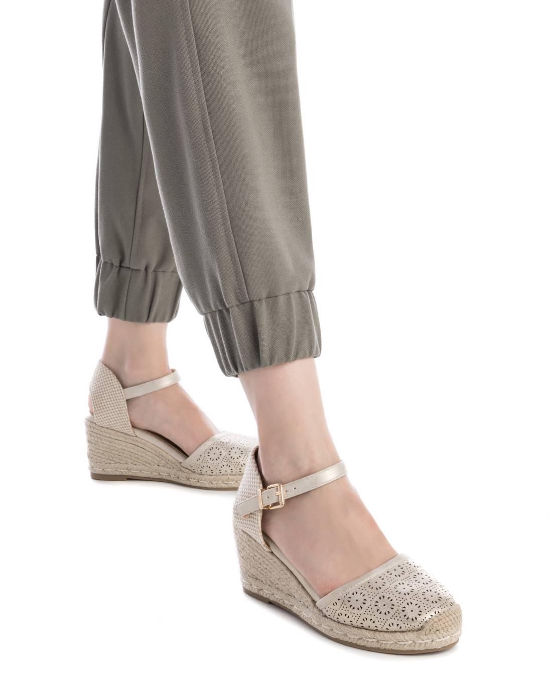 ZAPATO DE MUJER XTI 14384301