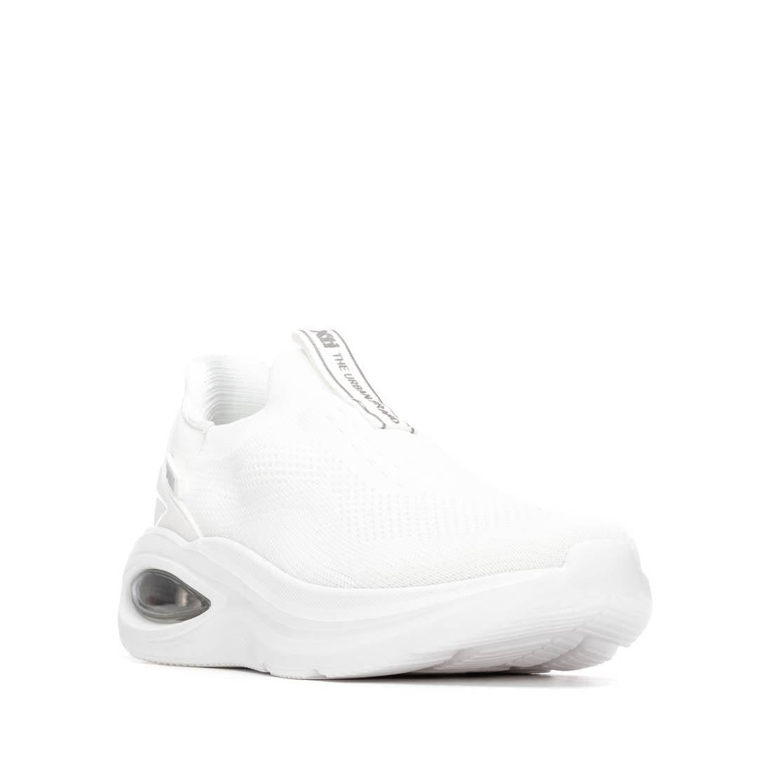 Zapatilla de mujer plano Xti 14537501