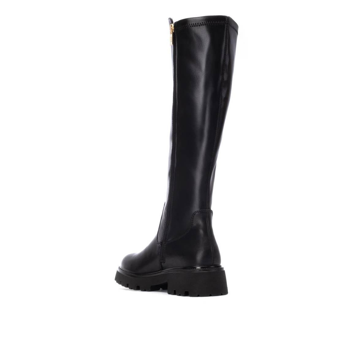 Bota de mujer plano Xti 14441901