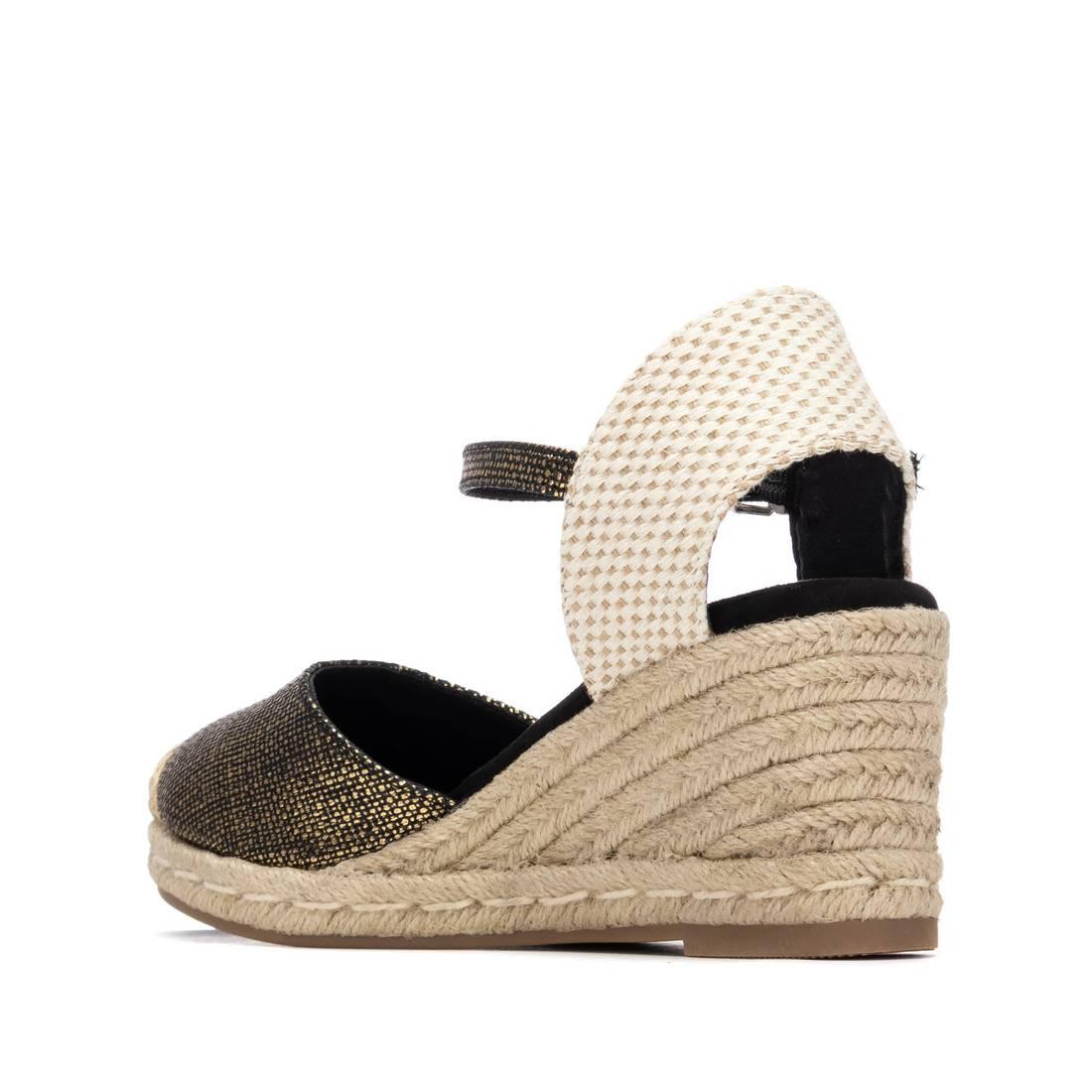 Zapato de mujer con cuña Xti 14533702