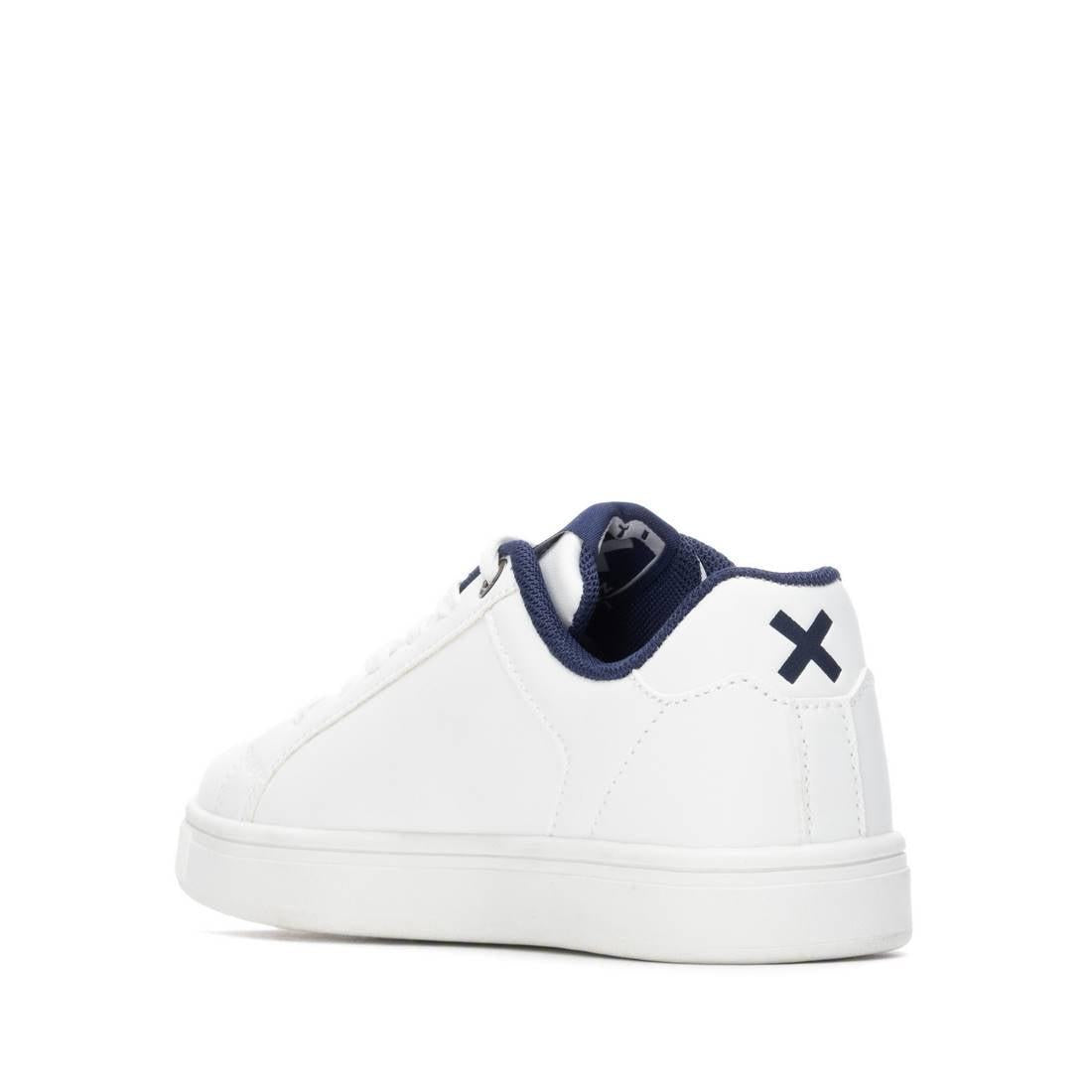 Zapatilla de niño plano Xti kids 15131401