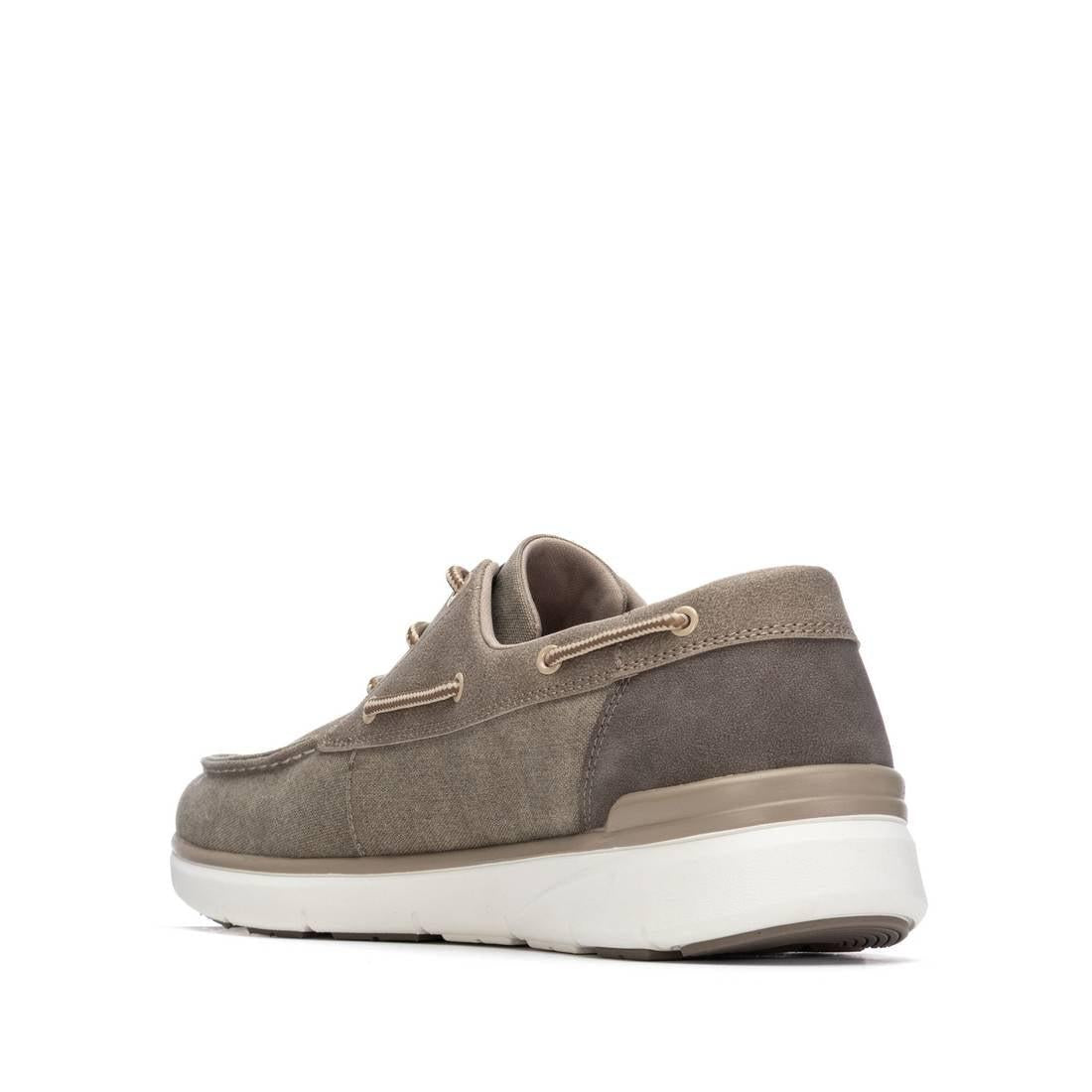Zapato de hombre plano Xti 14576204