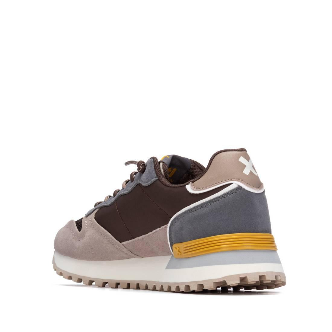Zapatilla de hombre plano Xti 14413903