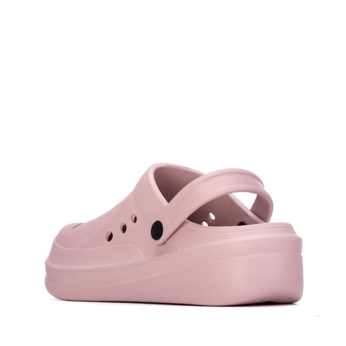 Zueco de mujer plano Xti 14513905